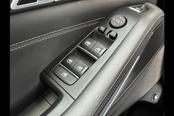 BMW X5 xDrive45e High Executive M Sport Pakket Automaat / Live Cockpit Professional / Panoramadak / Trekhaak / Comfortstoelen / Head-Up Display / Luchtvering / Driving Assistant Professional / Hifi / Stoelverwarming voor+achter /