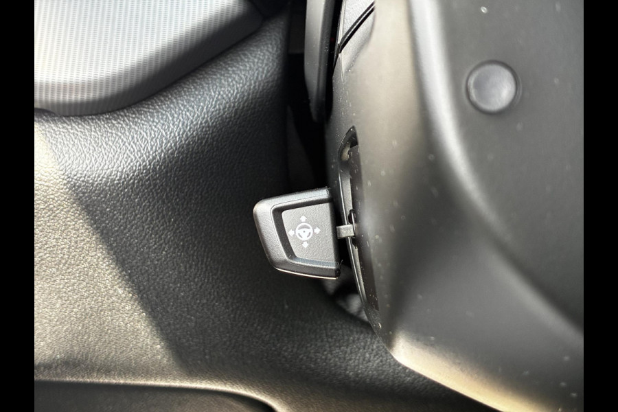 BMW X5 xDrive45e High Executive M Sport Pakket Automaat / Live Cockpit Professional / Panoramadak / Trekhaak / Comfortstoelen / Head-Up Display / Luchtvering / Driving Assistant Professional / Hifi / Stoelverwarming voor+achter /