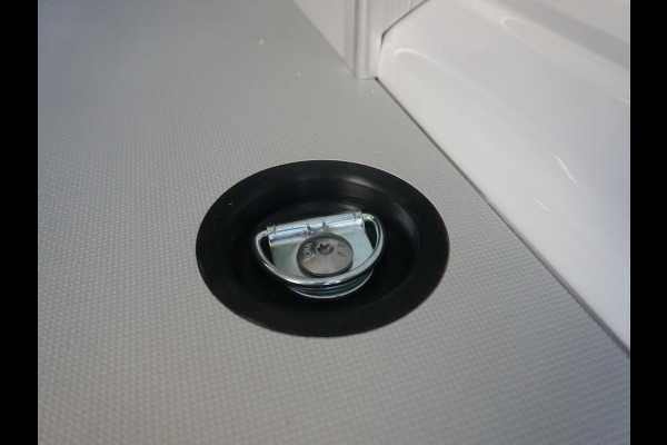 Opel Vivaro-e Dubbele Cabine 75kWh | STX Sport | Mooiste  bus van NL (!) | Lederen bekleding | Spoilerpakket | 18 inch Lichtmetalen velgen | Dynamic Comfort NAV Pakket | Winterpakket | 2x schuifdeur | Betimmering | Comfortstoelen |