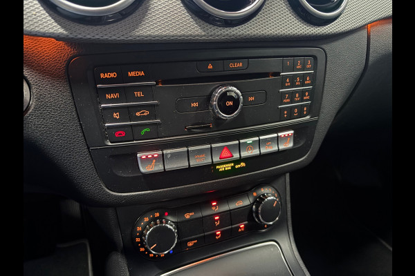Mercedes-Benz B-Klasse 200 Prestige Airco | Navi | PDC | LED | Trekhaak