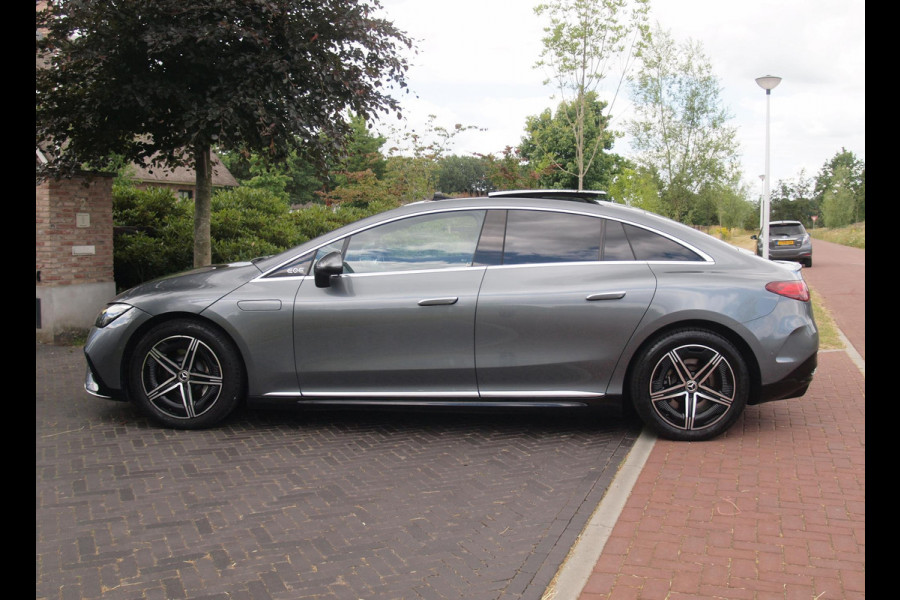 Mercedes-Benz EQE 350+ Launch Edition AMG Line 91 kWh | Panoramadak | Burmester | Camera | Sfeerverlichting | ACC |