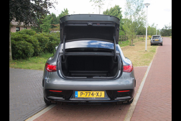 Mercedes-Benz EQE 350+ Launch Edition AMG Line 91 kWh | Panoramadak | Burmester | Camera | Sfeerverlichting | ACC |