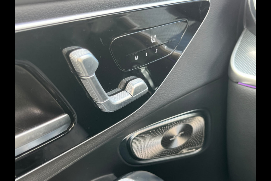 Mercedes-Benz GLC 300e 4MATIC AMG Line PANORAMADAK