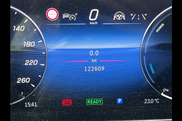 Mercedes-Benz GLC 300e 4MATIC AMG Line PANORAMADAK
