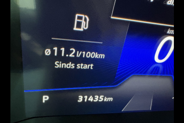 Volkswagen Polo 1.0 TSI Life Edition Achteruitrijcamera - Airco - Apple carplay - Draadloze telefoonoplader - Parkeersensor achter - Radio - Licht metalen velgen 15 inch - Navigatie - Radio - Cruise control - Elektrische ramen - Bluetooth - Led verlichting - Regensensor - start/stop systeem - stuurwiel multifunctioneel - Stoffen bekleding