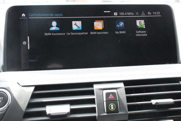 BMW X3 xDrive30e 292pk Hybrid Steptronic M Sport Navigatie Apple Carplay/Android Auto Parkeersensoren Camera Panoramadak Adaptive Cruise Control Adaptieve LED-koplampen Sound-systeem Harman-Kardon Climatronic