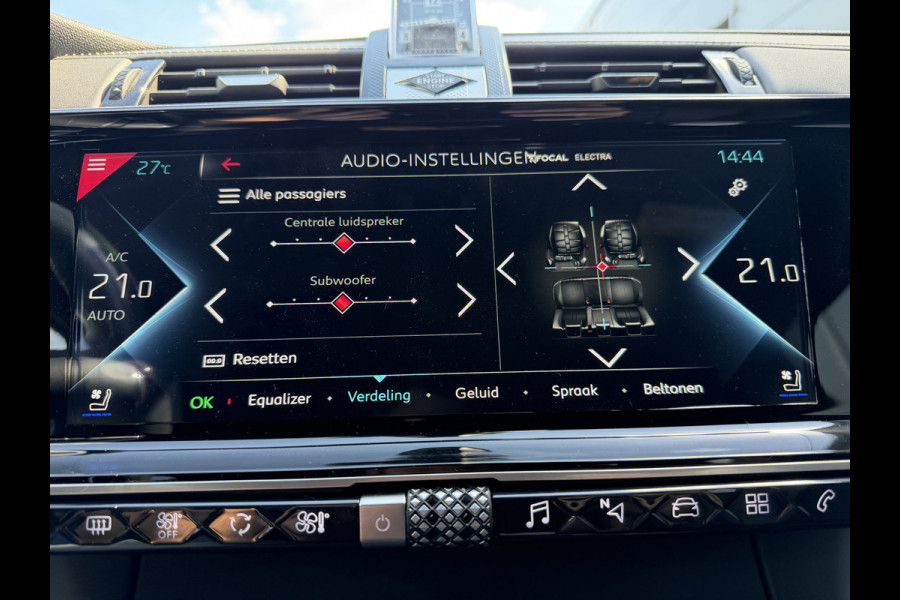 DS Ds 7 Crossback 300pk E-Tense 4x4 Louvre (Elektrisch Schuifdak - Leder incl verwarming/koeling/massage/geheugen - NightVision - Focal Electra -