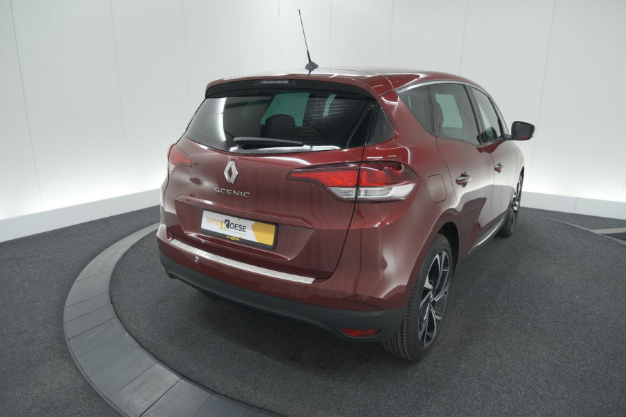 Renault Scénic TCe 140 EDC Limited | Camera | Stoelverwarming | Navigatie | Apple Carplay