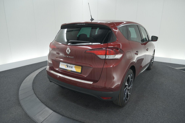 Renault Scénic TCe 140 EDC Limited | Camera | Stoelverwarming | Navigatie | Apple Carplay