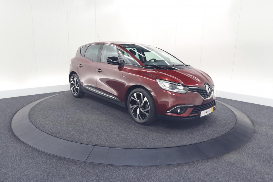 Renault Scénic TCe 140 EDC Limited | Camera | Stoelverwarming | Navigatie | Apple Carplay