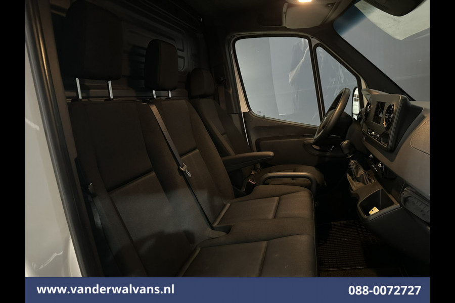 Mercedes-Benz Sprinter 315 CDI 150pk L1H1 Euro6 Airco | Camera | Navigatie | Apple Carplay | Chauffeursstoel | Tachograaf Android Auto, Trekhaak, Bijrijdersbank, Tachograaf