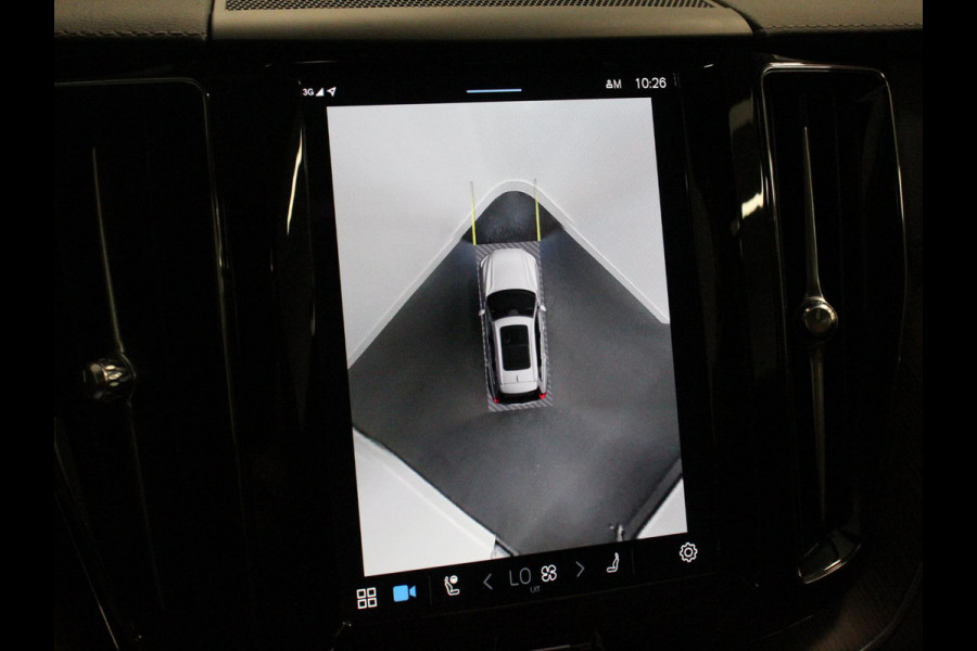 Volvo XC60 2.0 T6 398pk Plug-in hybrid AWD Ultimate Dark Bowers &Wilkins Premium Sound system Navigatie Google Panorama dak Camera Extra Getint glas Stoelen met massage functie