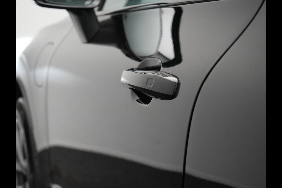 Volvo XC60 T8 AWD R-Design LONG RANGE PHEV 455pk Dealer O.H. | Trekhaak Af Fabriek | Panodak | Adaptive Cruise | 360 Camera | Harman / Kardon | Keyless | Stuur Verwarmd | Google Assistent | Apple Carplay | DAB |