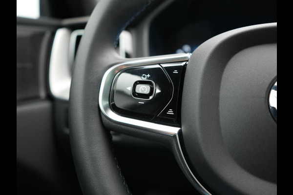 Volvo XC60 T8 AWD R-Design LONG RANGE PHEV 455pk Dealer O.H. | Trekhaak Af Fabriek | Panodak | Adaptive Cruise | 360 Camera | Harman / Kardon | Keyless | Stuur Verwarmd | Google Assistent | Apple Carplay | DAB |