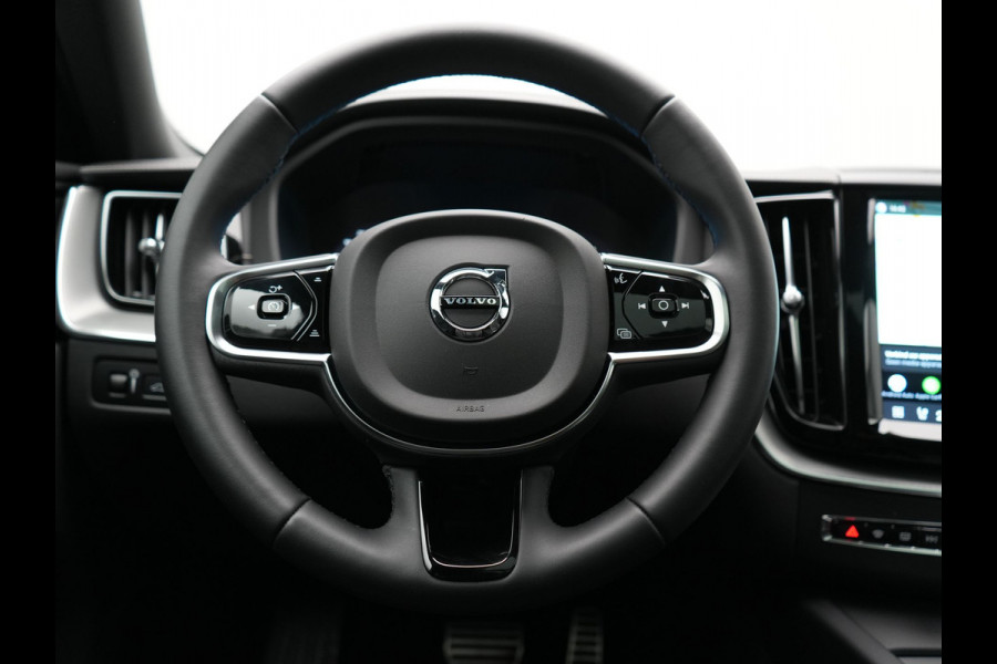 Volvo XC60 T8 AWD R-Design LONG RANGE PHEV 455pk Dealer O.H. | Trekhaak Af Fabriek | Panodak | Adaptive Cruise | 360 Camera | Harman / Kardon | Keyless | Stuur Verwarmd | Google Assistent | Apple Carplay | DAB |