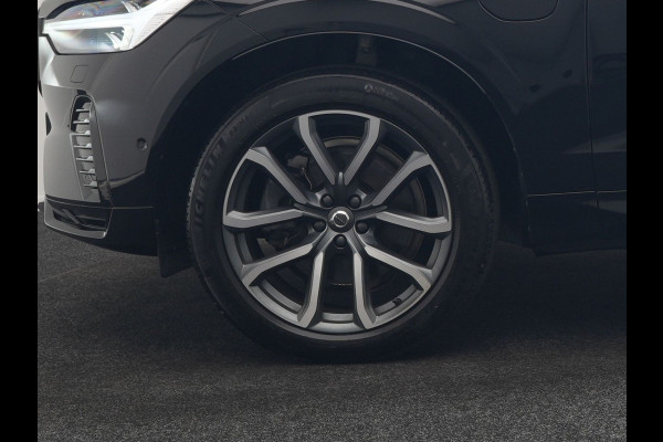 Volvo XC60 T8 AWD R-Design LONG RANGE PHEV 455pk Dealer O.H. | Trekhaak Af Fabriek | Panodak | Adaptive Cruise | 360 Camera | Harman / Kardon | Keyless | Stuur Verwarmd | Google Assistent | Apple Carplay | DAB |