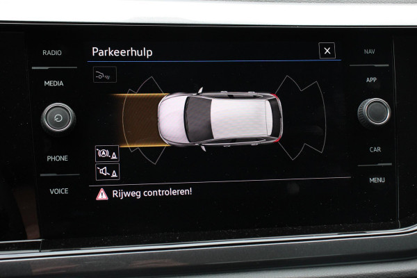 Volkswagen Polo 1.0 TSI DSG Style Navigatie Climate Control Adaptieve Cruise Control Camera Lane Assist LED Matrix DAB Parkeer sensoren Apple Carplay/ Android Auto
