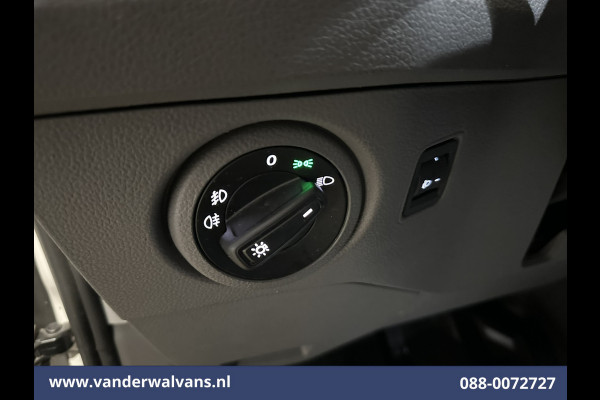 Volkswagen Crafter 2.0 TDI 141pk L3H3 L2H2 Euro6 Airco | Navigatie | Apple Carplay | Chauffeursstoel Android Auto, Standkachel, Parkeersensoren, 3000kg trekvermogen