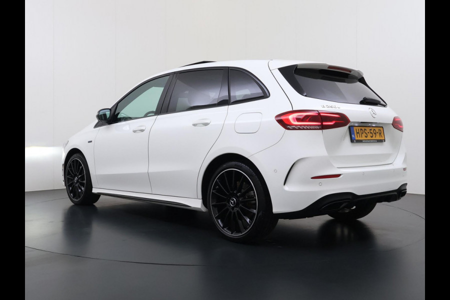 Mercedes-Benz B-Klasse 250 e Business Solution AMG Limited VAN: 30.900,- VOOR: 28.877,- UW WKVOORDEEL: 2.023-  | PANORAMA DAK | 360 CAMERA | SFEER VERLICHTING | ADAPTIEF CRUISE CONTROL | MEMORY OP STOEL | HEAD-UP DISPLAY | 12 MND BOVAG GARANTIE |