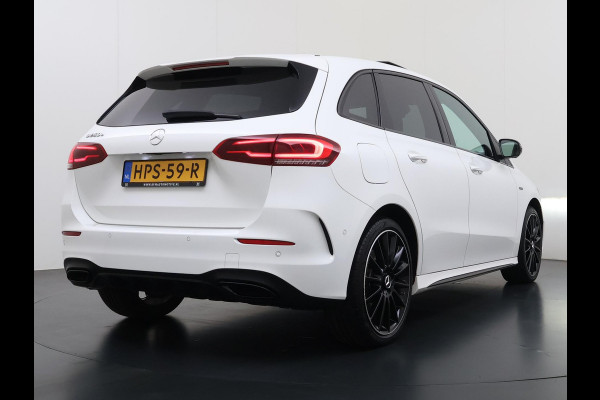 Mercedes-Benz B-Klasse 250 e Business Solution AMG Limited VAN: 30.900,- VOOR: 28.877,- UW WKVOORDEEL: 2.023-  | PANORAMA DAK | 360 CAMERA | SFEER VERLICHTING | ADAPTIEF CRUISE CONTROL | MEMORY OP STOEL | HEAD-UP DISPLAY | 12 MND BOVAG GARANTIE |