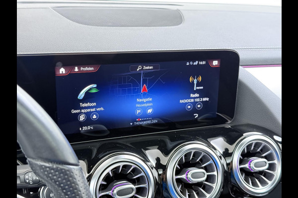 Mercedes-Benz B-Klasse 250 e Business Solution AMG Limited VAN: 30.900,- VOOR: 28.877,- UW WKVOORDEEL: 2.023-  | PANORAMA DAK | 360 CAMERA | SFEER VERLICHTING | ADAPTIEF CRUISE CONTROL | MEMORY OP STOEL | HEAD-UP DISPLAY | 12 MND BOVAG GARANTIE |