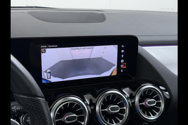 Mercedes-Benz B-Klasse 250 e Business Solution AMG Limited VAN: 30.900,- VOOR: 28.877,- UW WKVOORDEEL: 2.023-  | PANORAMA DAK | 360 CAMERA | SFEER VERLICHTING | ADAPTIEF CRUISE CONTROL | MEMORY OP STOEL | HEAD-UP DISPLAY | 12 MND BOVAG GARANTIE |