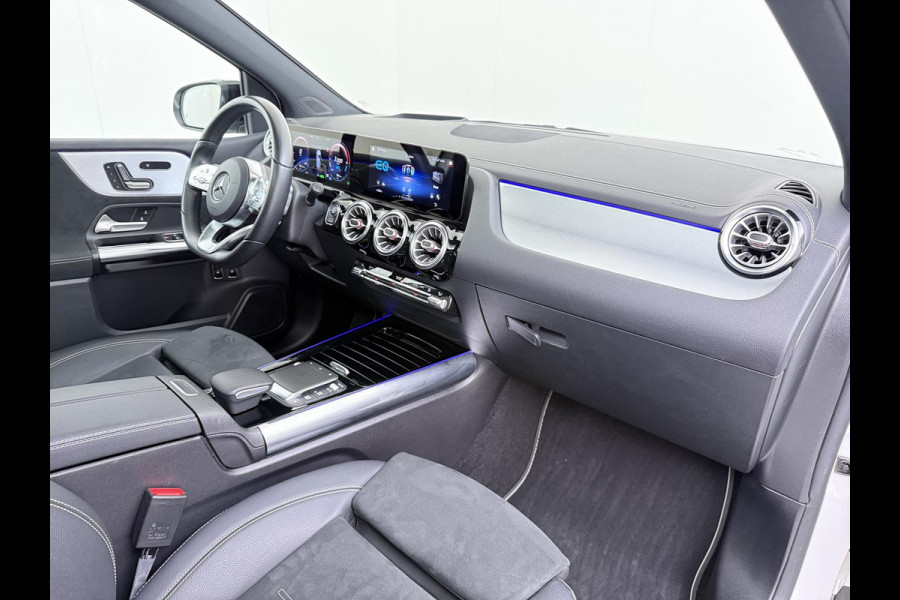 Mercedes-Benz B-Klasse 250 e Business Solution AMG Limited VAN: 30.900,- VOOR: 28.877,- UW WKVOORDEEL: 2.023-  | PANORAMA DAK | 360 CAMERA | SFEER VERLICHTING | ADAPTIEF CRUISE CONTROL | MEMORY OP STOEL | HEAD-UP DISPLAY | 12 MND BOVAG GARANTIE |
