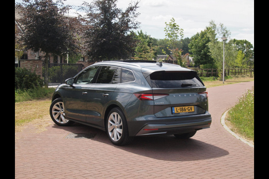 Škoda ENYAQ iV 80 | Panoramadak | Camera | Head-Up Display | Stoel Memory | ACC |