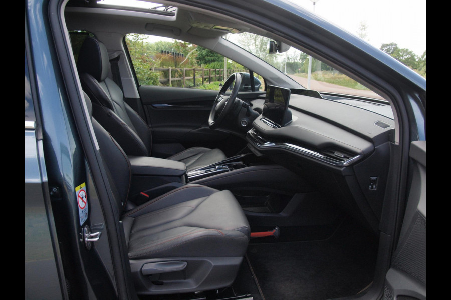 Škoda ENYAQ iV 80 | Panoramadak | Camera | Head-Up Display | Stoel Memory | ACC |