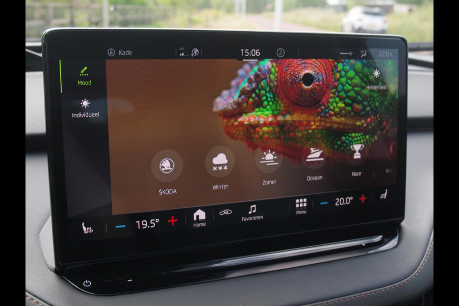 Škoda ENYAQ iV 80 | Panoramadak | Camera | Head-Up Display | Stoel Memory | ACC |