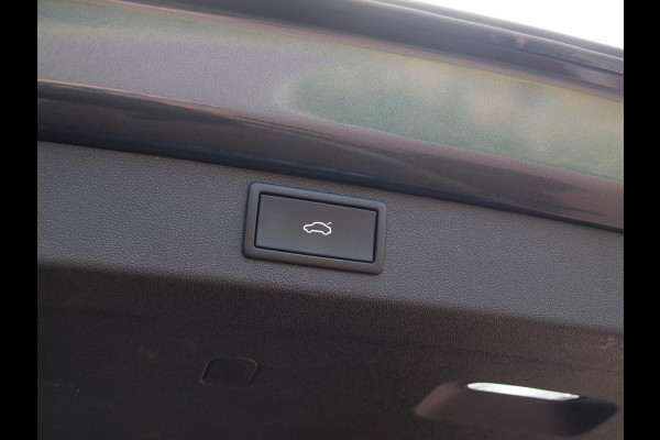 Škoda ENYAQ iV 80 | Panoramadak | Camera | Head-Up Display | Stoel Memory | ACC |