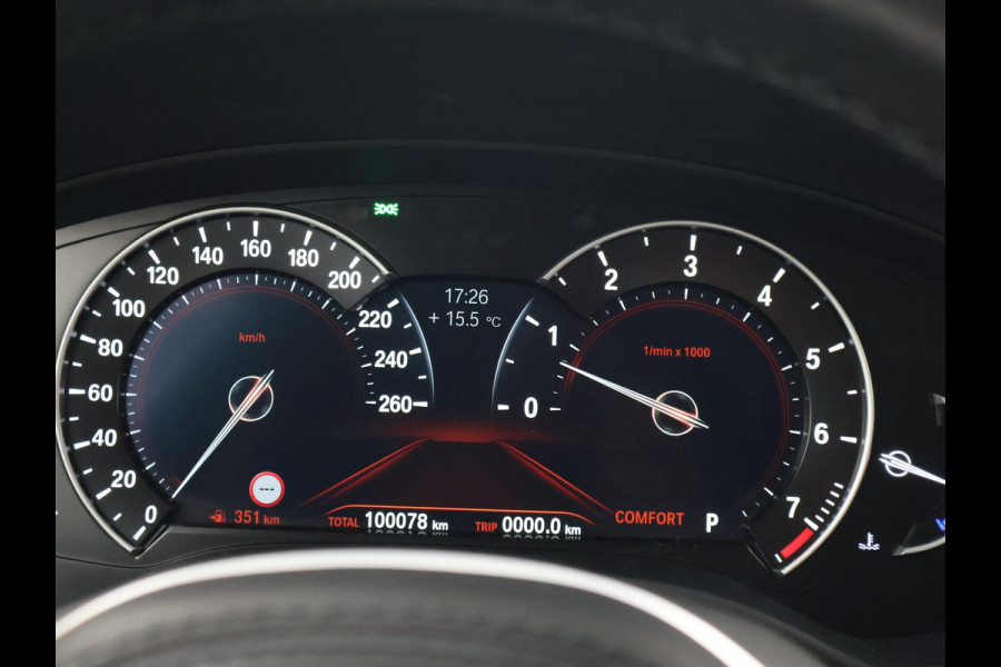 BMW X3 xDrive20i HIGH EXECUTVE M-SPORT + 20 INCH | TREKHAAK | ADAPTIVE CRUISE | DIGITALE COCKPIT