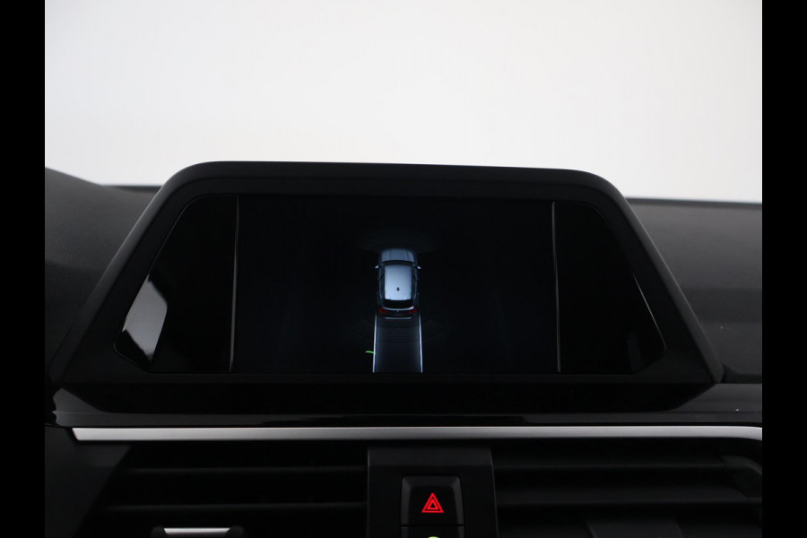 BMW X3 xDrive20i HIGH EXECUTVE M-SPORT + 20 INCH | TREKHAAK | ADAPTIVE CRUISE | DIGITALE COCKPIT