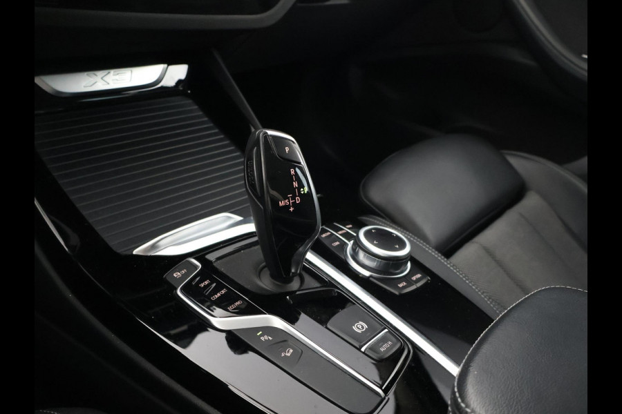BMW X3 xDrive20i HIGH EXECUTVE M-SPORT + 20 INCH | TREKHAAK | ADAPTIVE CRUISE | DIGITALE COCKPIT