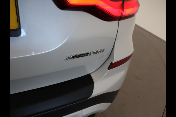 BMW X3 xDrive20i HIGH EXECUTVE M-SPORT + 20 INCH | TREKHAAK | ADAPTIVE CRUISE | DIGITALE COCKPIT