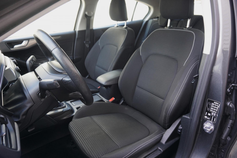 Ford Focus 1.0 EcoB.125PK Titanium Bus/Inparkeer hulpsysteem/ 100%Dealeronderhouden.