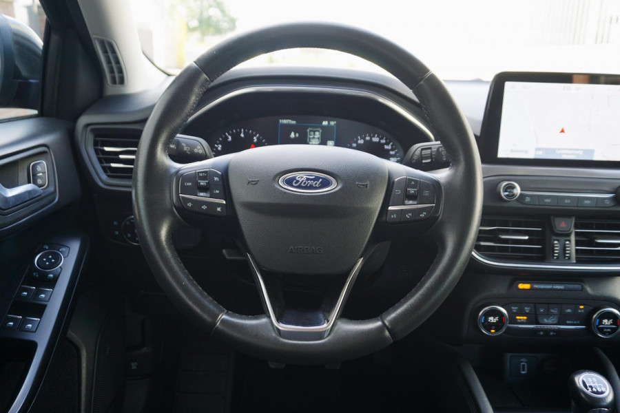 Ford Focus 1.0 EcoB.125PK Titanium Bus/Inparkeer hulpsysteem/ 100%Dealeronderhouden.