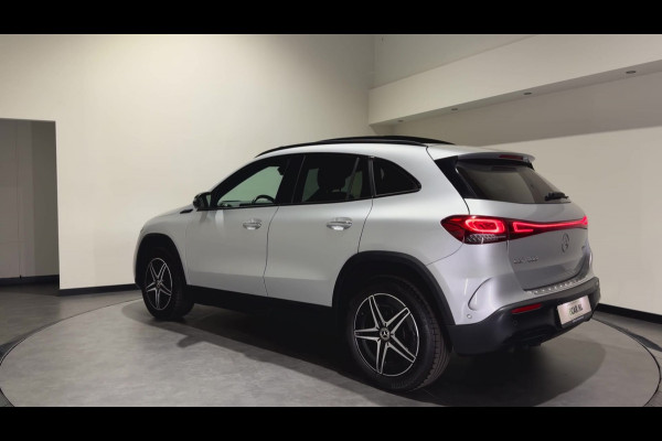 Mercedes-Benz EQA 300 4MATIC Business Solution 67 kWh | AMG Styling | SOH 94,2 %