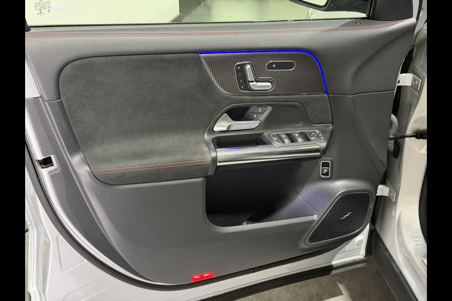 Mercedes-Benz EQA 300 4MATIC Business Solution 67 kWh | AMG Styling | SOH 94,2 %
