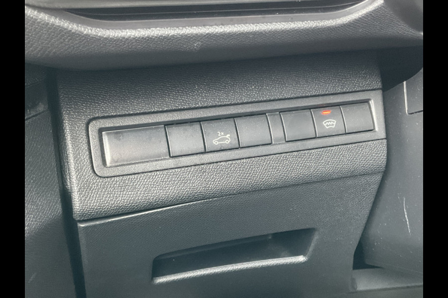 Peugeot 3008 1.6 181PK GT Line Automaat Trekhaak Pano Leer Adap.Cruise 360° Carplay Voll.Onderhouden BOMVOL!