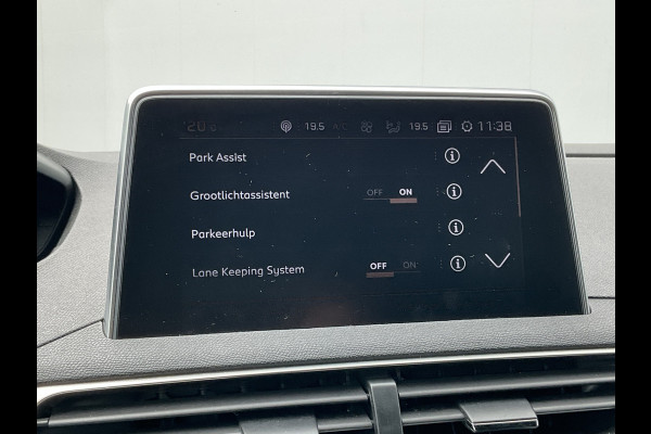 Peugeot 3008 1.6 181PK GT Line Automaat Trekhaak Pano Leer Adap.Cruise 360° Carplay Voll.Onderhouden BOMVOL!