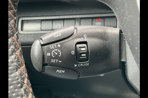 Peugeot 3008 1.6 181PK GT Line Automaat Trekhaak Pano Leer Adap.Cruise 360° Carplay Voll.Onderhouden BOMVOL!