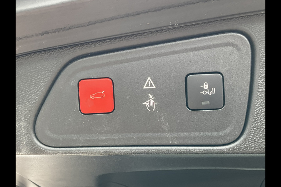 Peugeot 3008 1.6 181PK GT Line Automaat Trekhaak Pano Leer Adap.Cruise 360° Carplay Voll.Onderhouden BOMVOL!