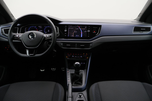 Volkswagen Polo 1.0 TSI Highline Business R Virtual Cockpit, Apple Carplay, Climate, PDC, Afn. Trekhaak