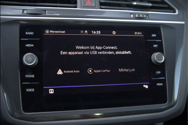 Volkswagen Tiguan 1.4 TSI eHybrid Elegance Business | Stoelverwarming | Stuurverwarming | Massage | 360 Camera | iQ Light | Ambiance Verlichting | Adaptive Cruise Control | Keyless | Apple Carplay | Navigatie | SOH 96%
