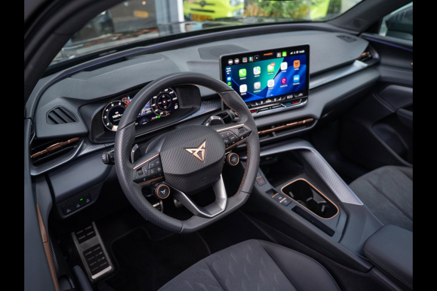 CUPRA Terramar 1.5 TSI eHybrid 204pk PHEV / Pano / Memory / HUD / Keyless / Ambiance