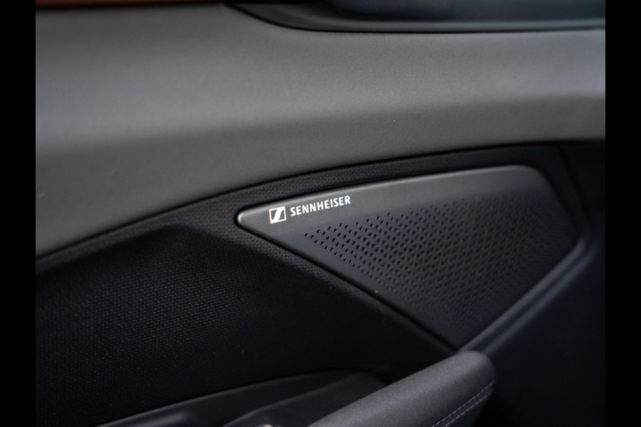 CUPRA Terramar 1.5 TSI eHybrid 204pk PHEV / Pano / Memory / HUD / Keyless / Ambiance