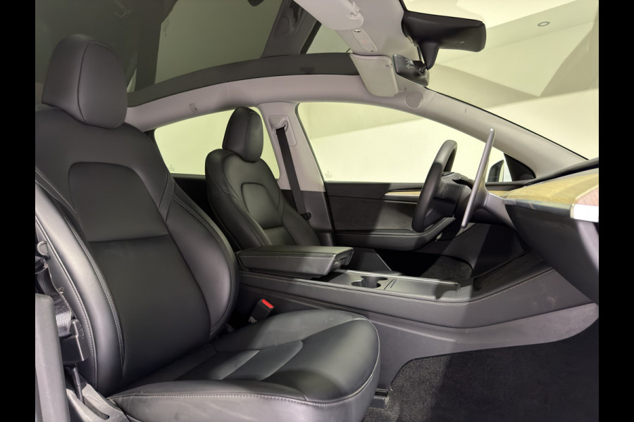 Tesla Model Y RWD 58 kWh | SOH 92,2 % | Cruise Control Adaptief