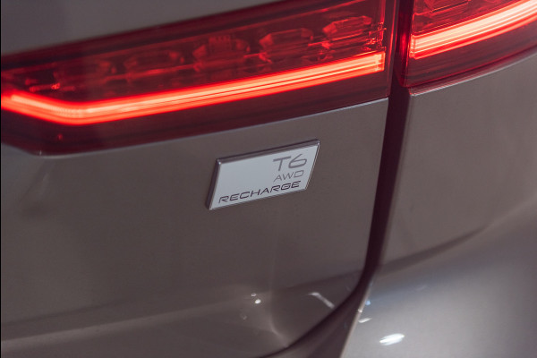Volvo V60 T6 Aut. Inscription ACC Leder 360camera Trekhaak 340pk