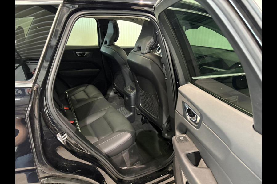 Volvo XC60 T6 Aut. Plug-in Hybrid Inscription Stoelverwarming Parkeercamera Leder 340pk